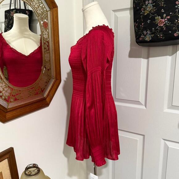 NWT Y2K Sunny Leigh Red Long Balloon Sleeve Pleated Romantic Fairy Tunic Top M - Picture 4 of 8